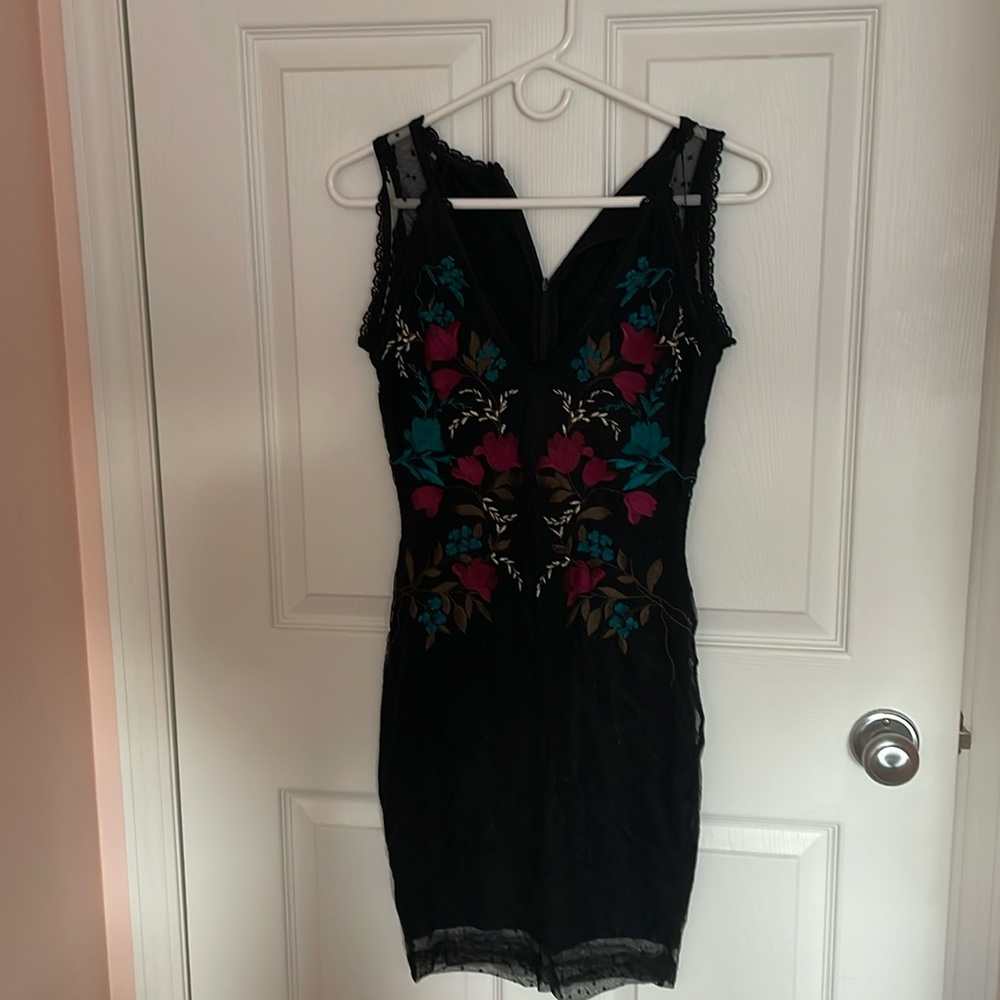 Guess black and floral print dress